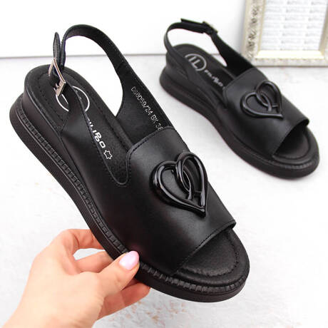 Skórzane sandały damskie na koturnie czarne Filippo DS6069