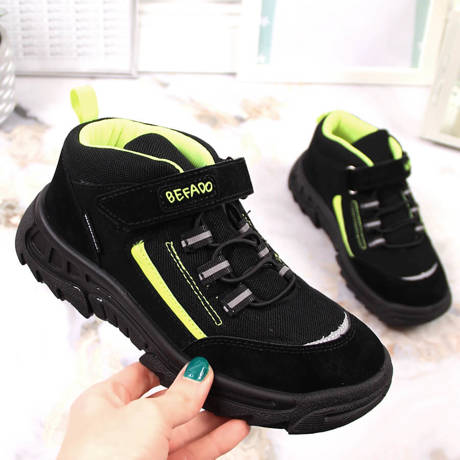 Wodoodporne buty wysokie dziecięce trekkingowe czarne Befado 515X004