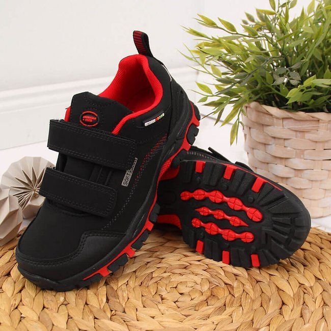 Buty trekkingowe dziecięce wodoodporne na rzepy czarno-czerwone American Club